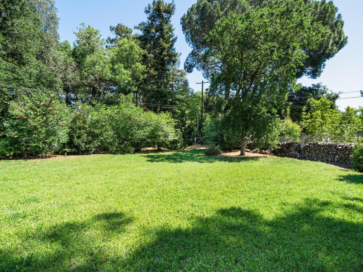 Detail Gallery Image 58 of 81 For 43236 E Oakside Pl, Davis,  CA 95618 - 3 Beds | 3 Baths