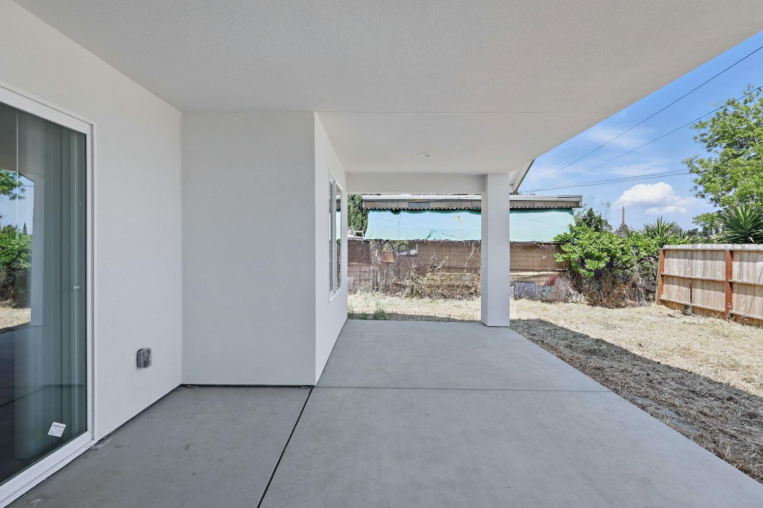 Perry Avenue, Stockton, California image 33