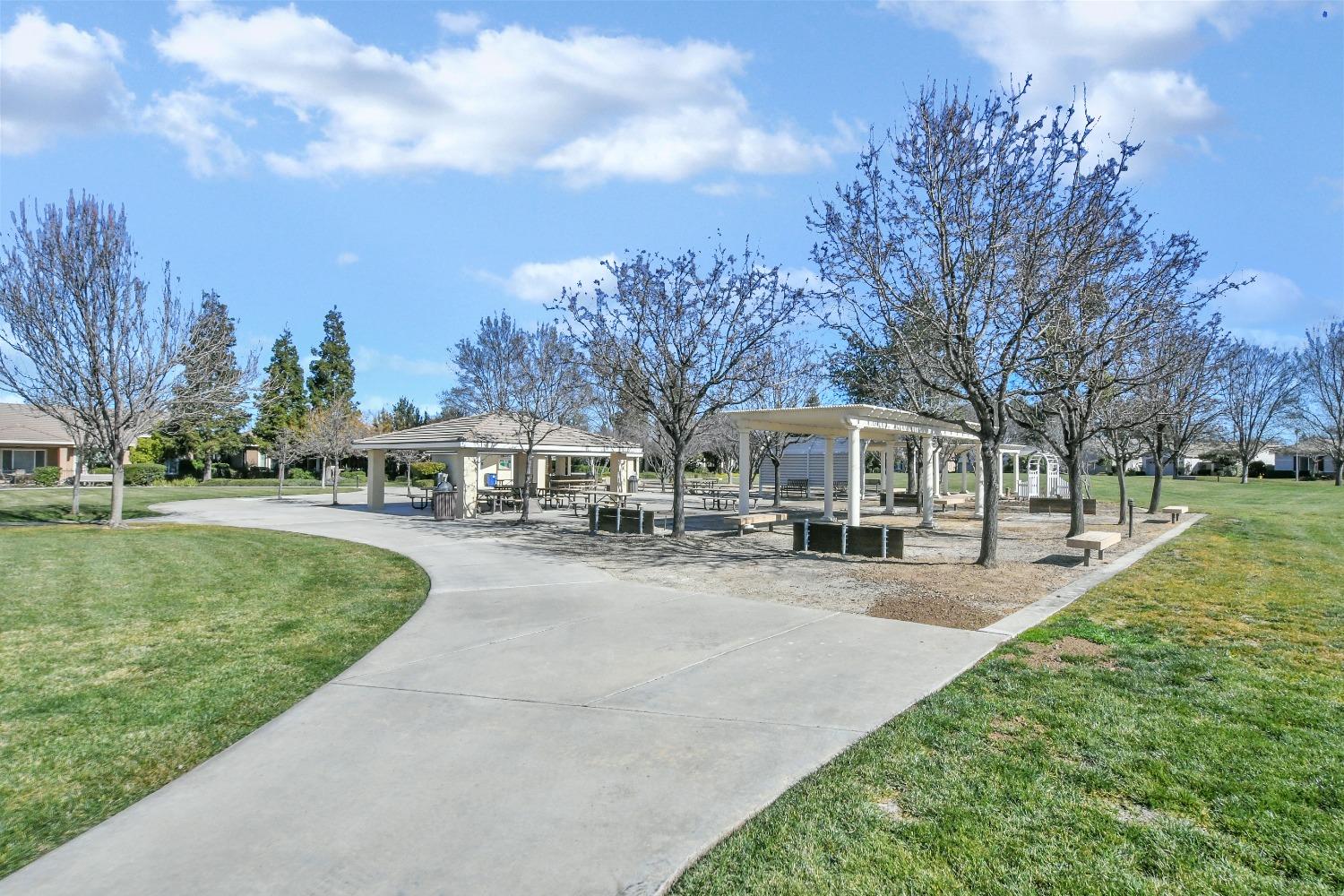 Katy Way, Brentwood, California image 7