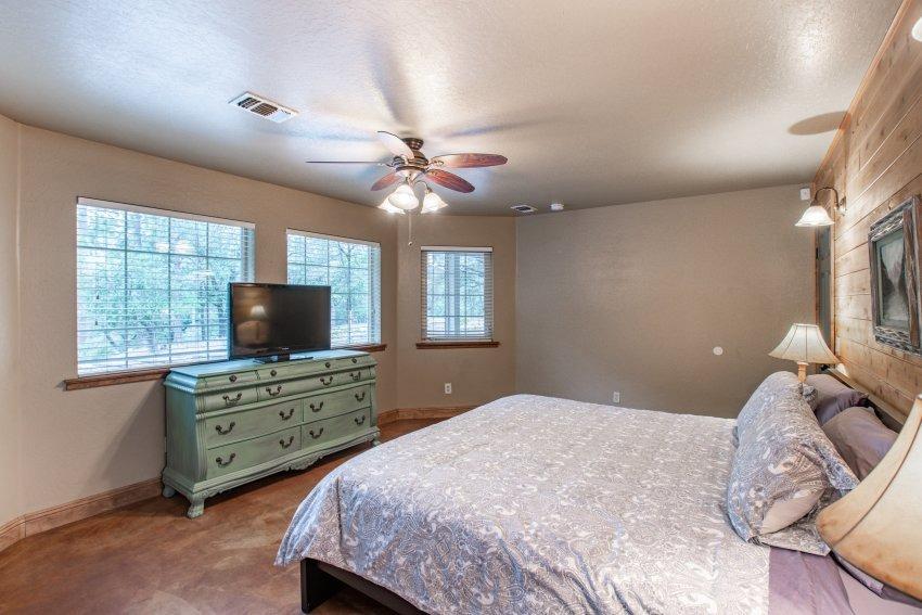 Detail Gallery Image 16 of 28 For 522 Ponderosa Way, Colfax,  CA 95713 - 4 Beds | 3/1 Baths