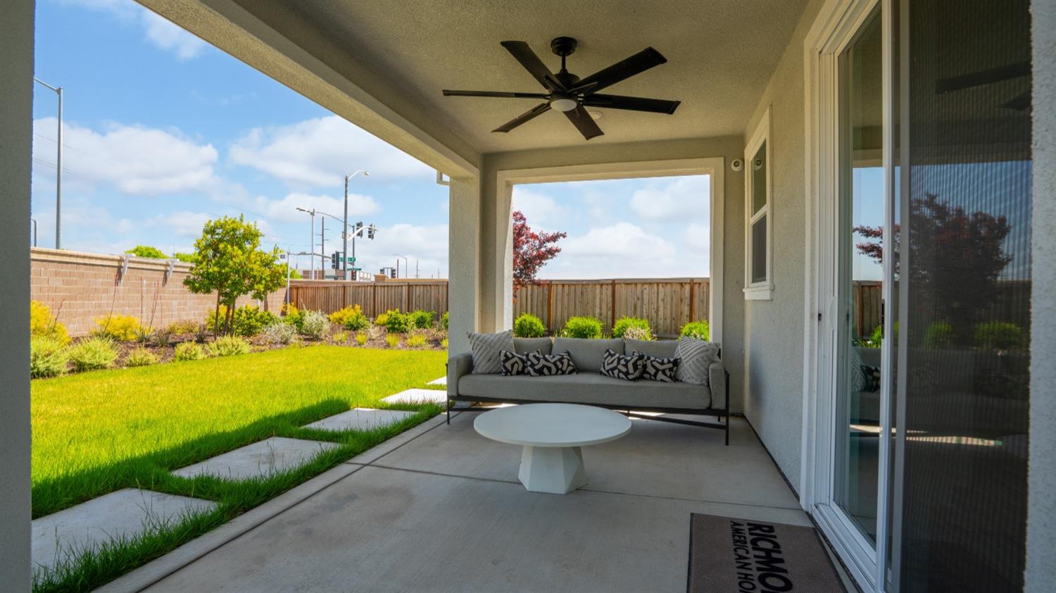 Detail Gallery Image 36 of 41 For 1096 Fiano Pl, Manteca,  CA 95337 - 4 Beds | 3 Baths