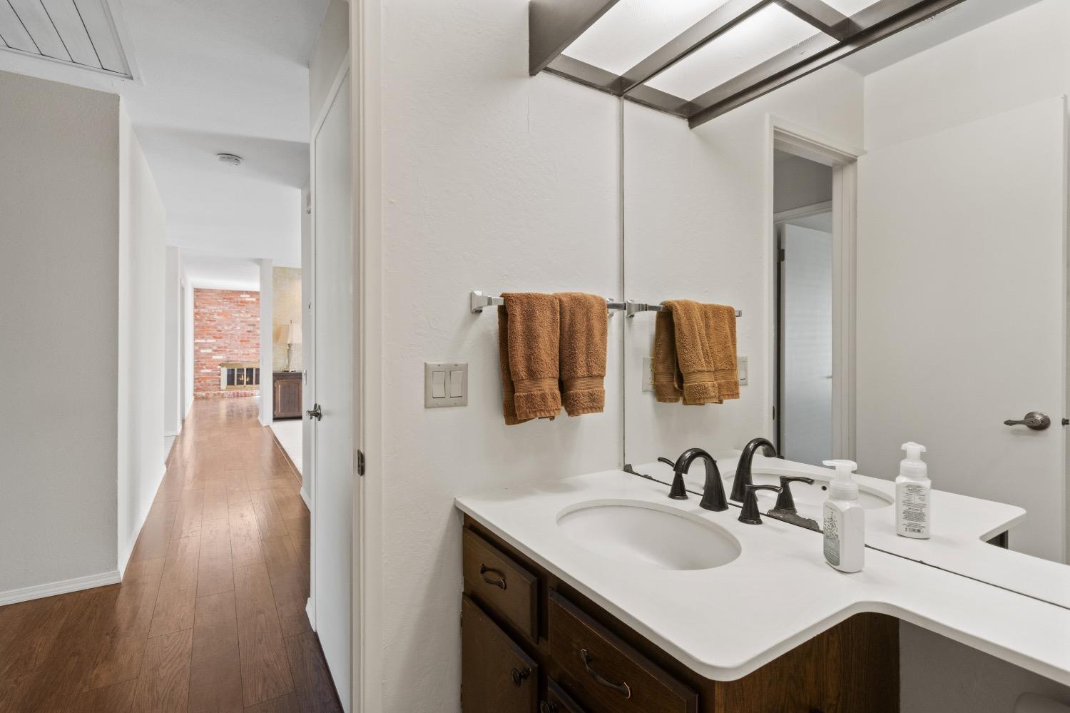 Terrace Oak Circle, Fair Oaks, California image 34