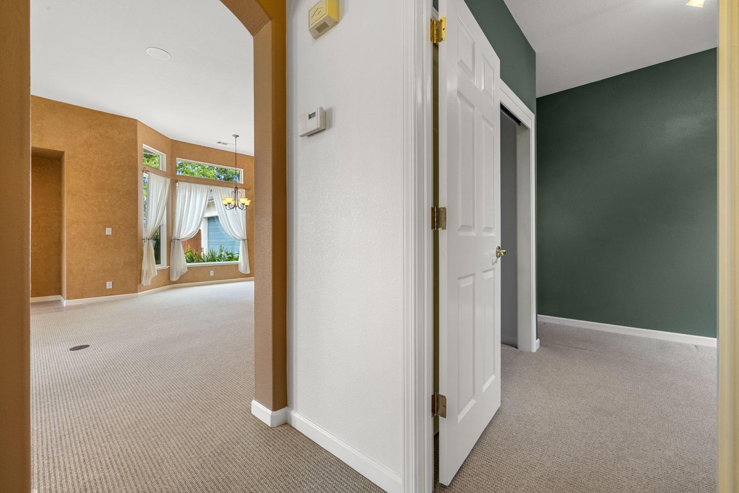 Detail Gallery Image 11 of 55 For 1700 Imshu Ct, Hughson,  CA 95326 - 3 Beds | 2 Baths