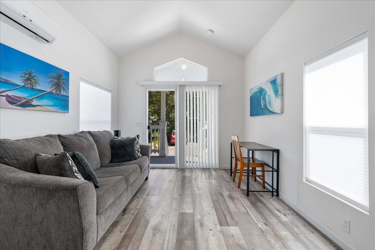 Detail Gallery Image 5 of 20 For 8880 Auburn Folsom Rd 52, Granite Bay,  CA 95746 - 1 Beds | 1 Baths