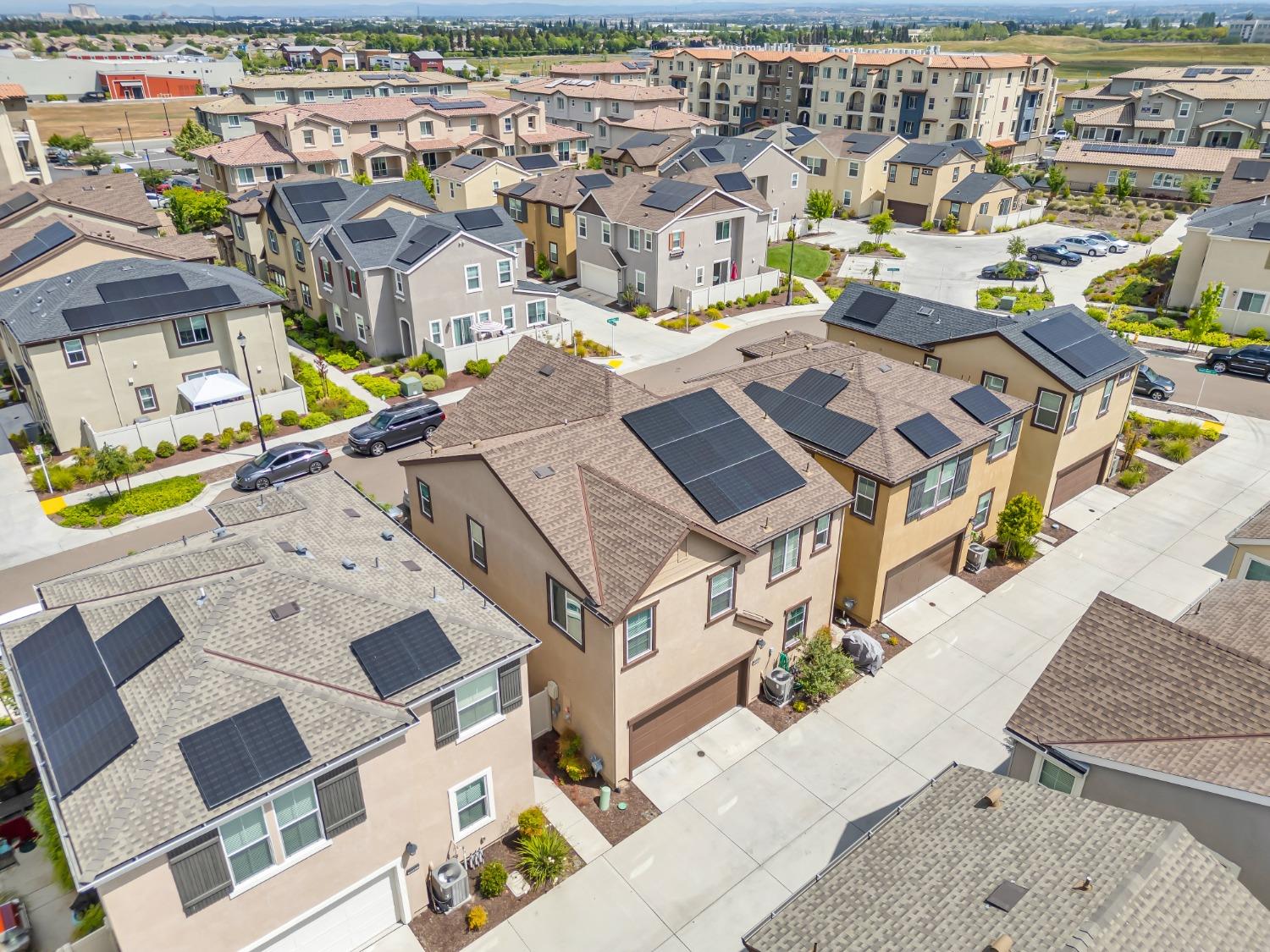Detail Gallery Image 29 of 32 For 4017 Matterhorn Pl, Roseville,  CA 95747 - 4 Beds | 3 Baths