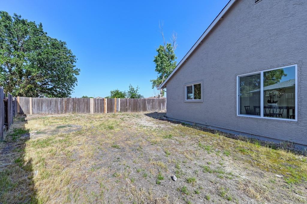 Crosswind Drive, Sacramento, California image 34