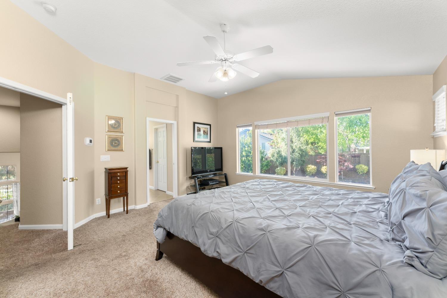 Rosado Drive, El Dorado Hills, California image 31