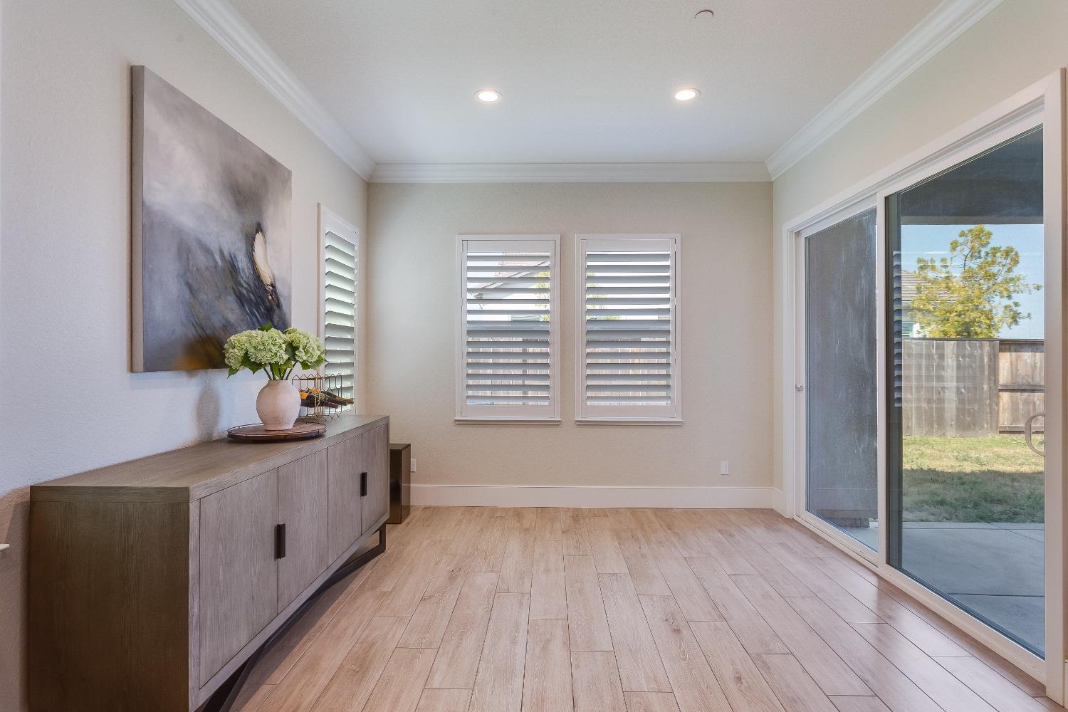 Detail Gallery Image 17 of 25 For 1501 Empire Dr, Lodi,  CA 95242 - 4 Beds | 2 Baths