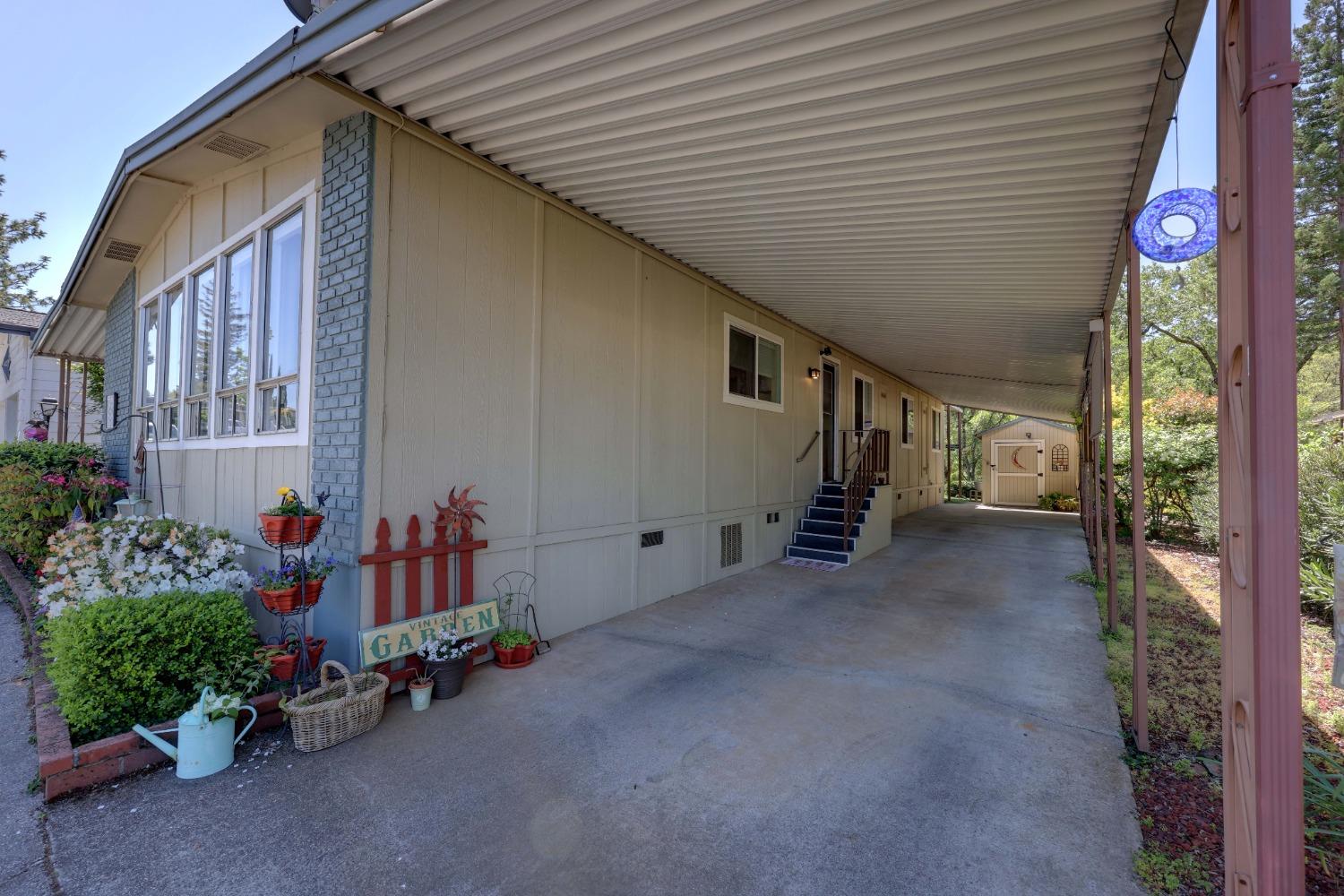 Detail Gallery Image 4 of 51 For 3765 Grass Valley Hwy 203, Auburn,  CA 95602 - 2 Beds | 2 Baths