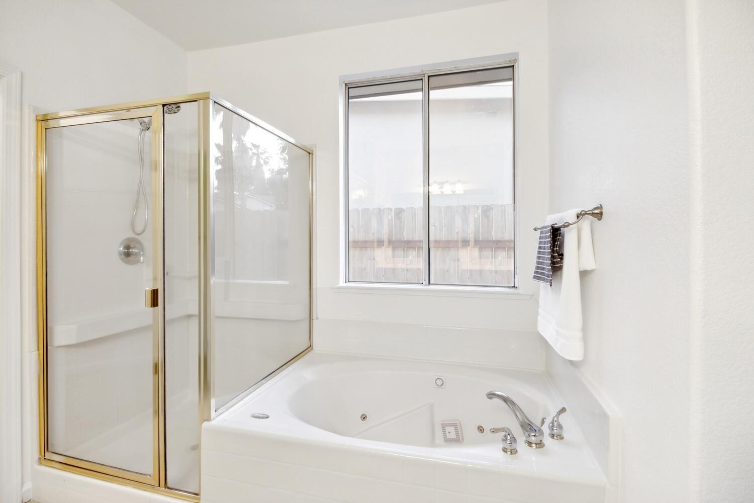 Detail Gallery Image 30 of 52 For 3837 Alegre Way, Davis,  CA 95618 - 3 Beds | 2 Baths