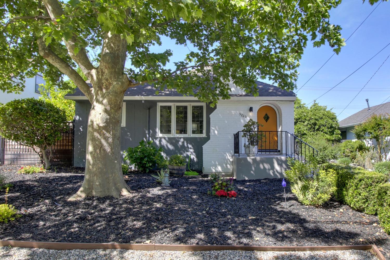 property-img