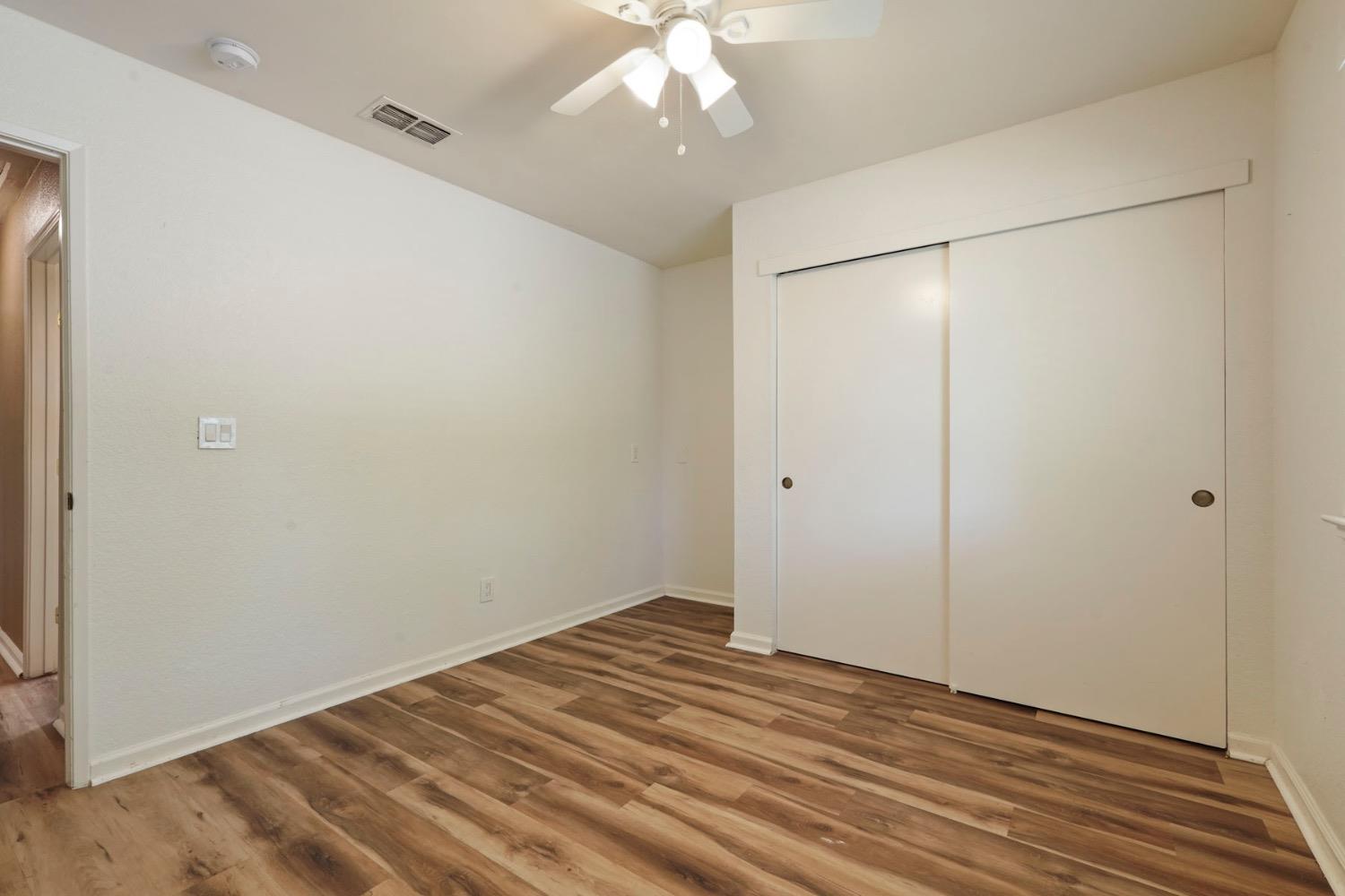 Flowerwood Way, Sacramento, California image 17