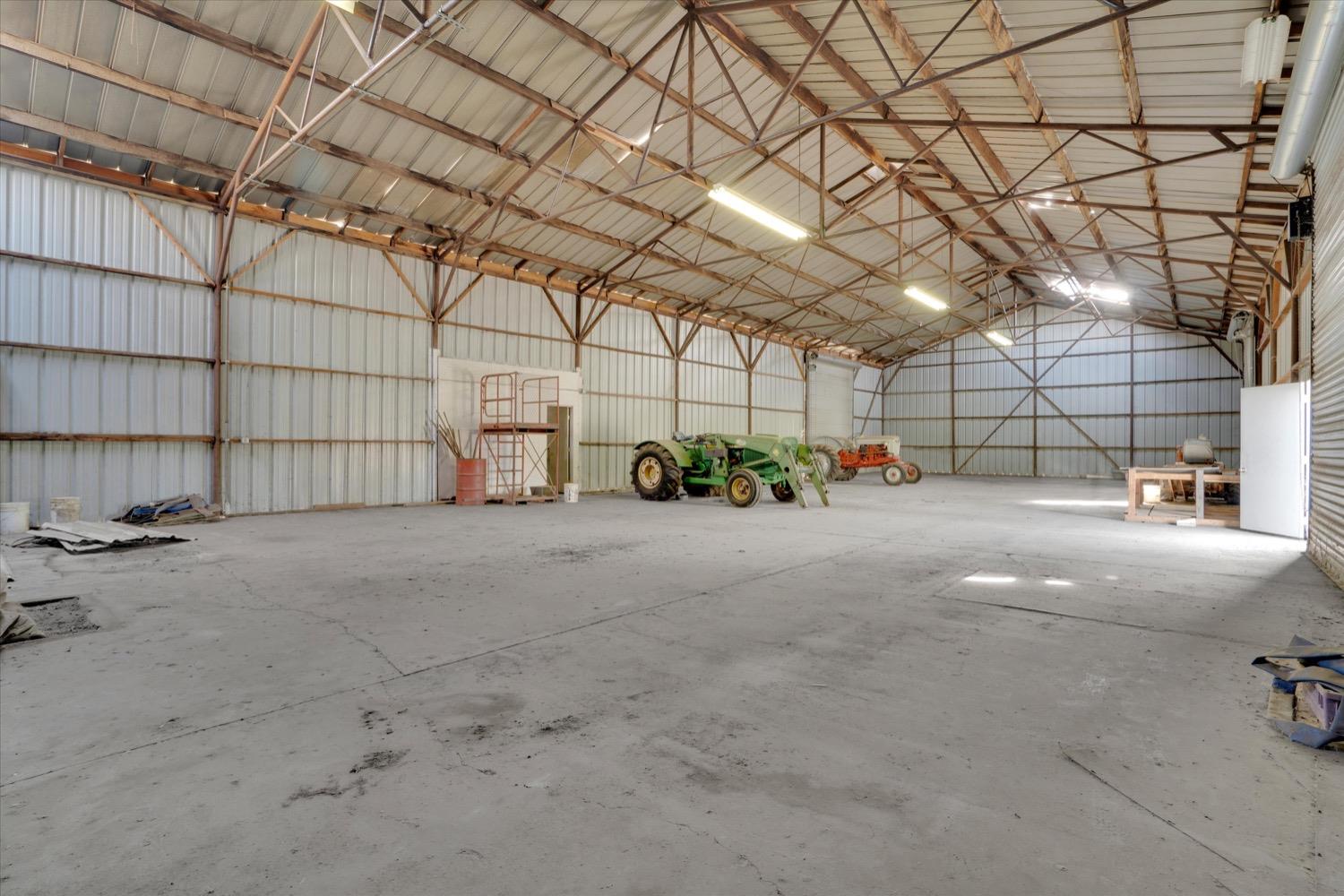 Detail Gallery Image 45 of 46 For 21549 E River Rd, Escalon,  CA 95320 - 3 Beds | 2 Baths