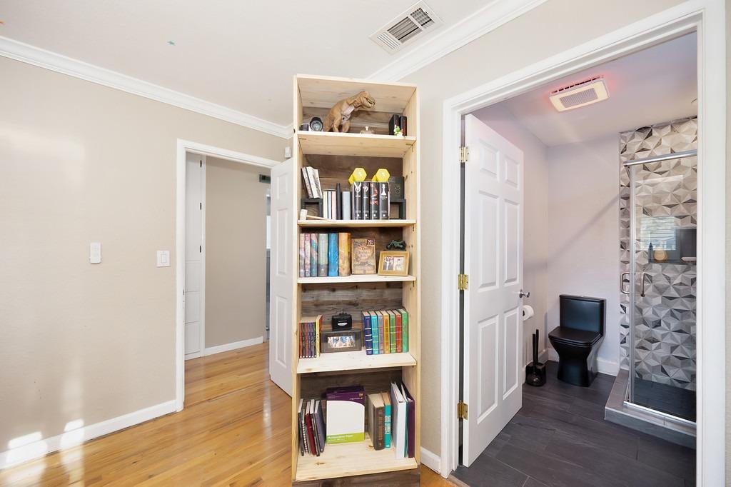 Detail Gallery Image 40 of 60 For 1402 Louise Ave, Modesto,  CA 95350 - 3 Beds | 3 Baths