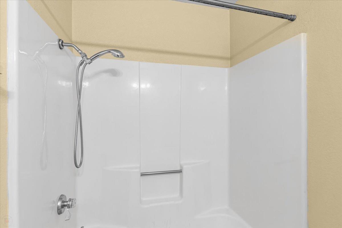 Detail Gallery Image 31 of 47 For 832 Chalone Dr, Modesto,  CA 95358 - 3 Beds | 2 Baths