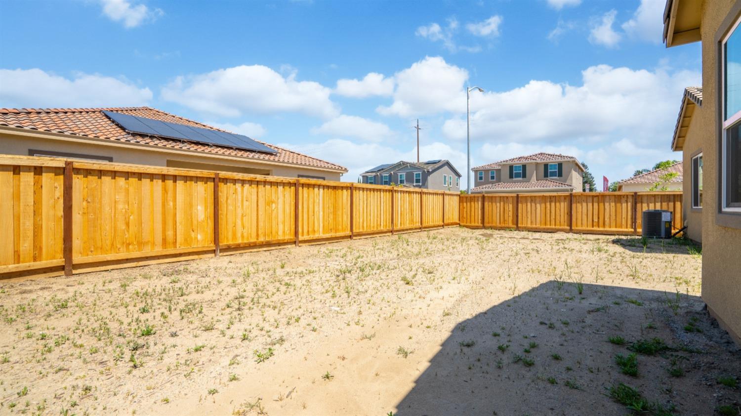 Detail Gallery Image 32 of 35 For 2119 Geneva Way, Manteca,  CA 95337 - 3 Beds | 2 Baths