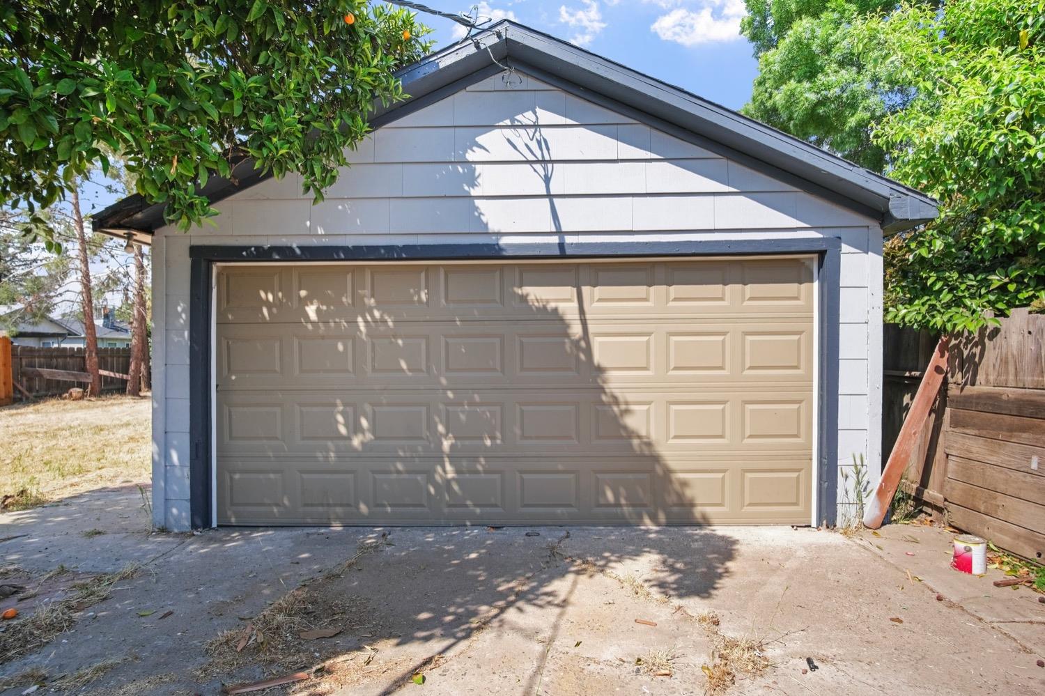 E 22nd Street, Merced, California image 22