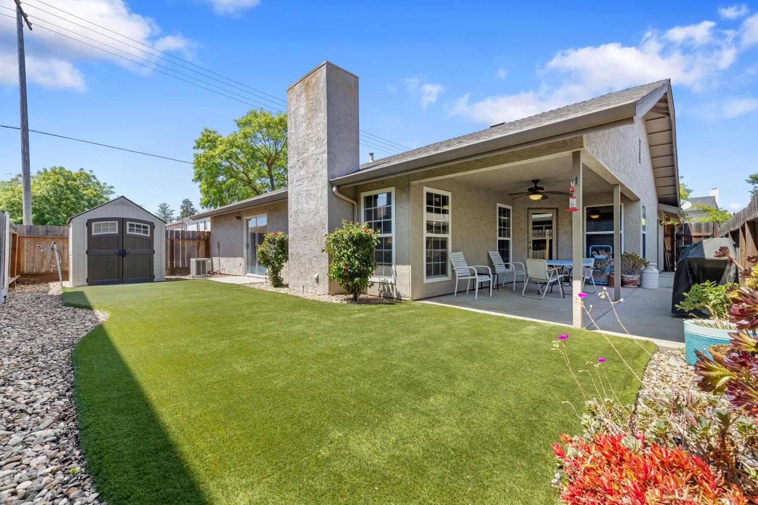 Detail Gallery Image 31 of 33 For 2088 Shadow Park Dr, Turlock,  CA 95380 - 3 Beds | 2 Baths