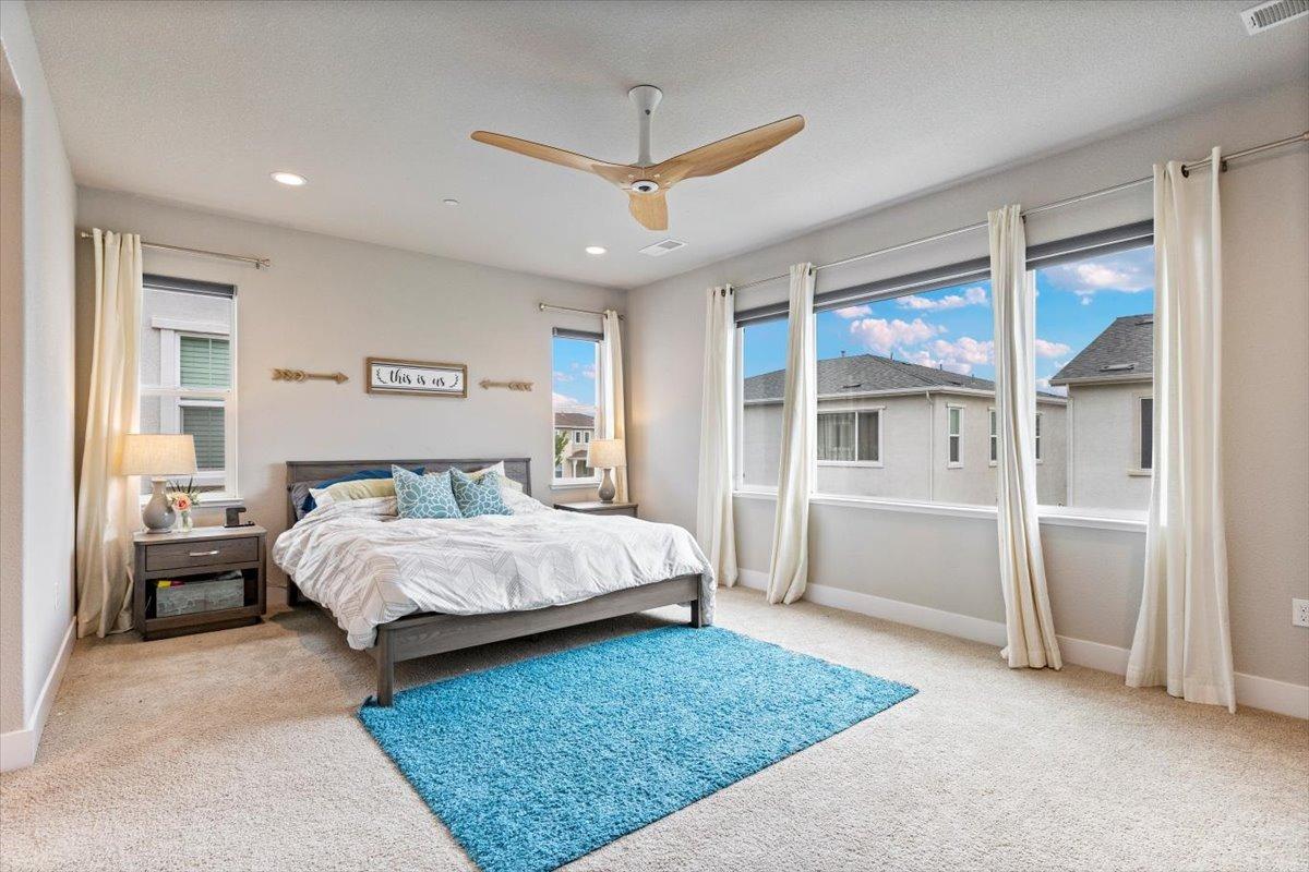 Detail Gallery Image 33 of 70 For 18466 Lewiston Dr, Lathrop,  CA 95330 - 5 Beds | 3/1 Baths