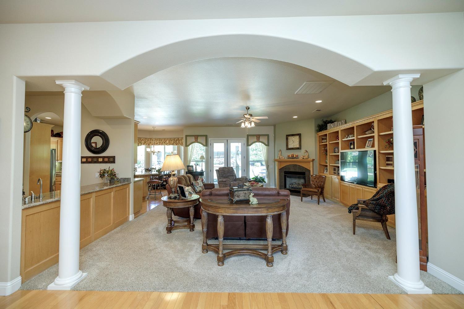 Detail Gallery Image 15 of 77 For 11325 Wild Oak Dr, Oakdale,  CA 95361 - 4 Beds | 2/1 Baths