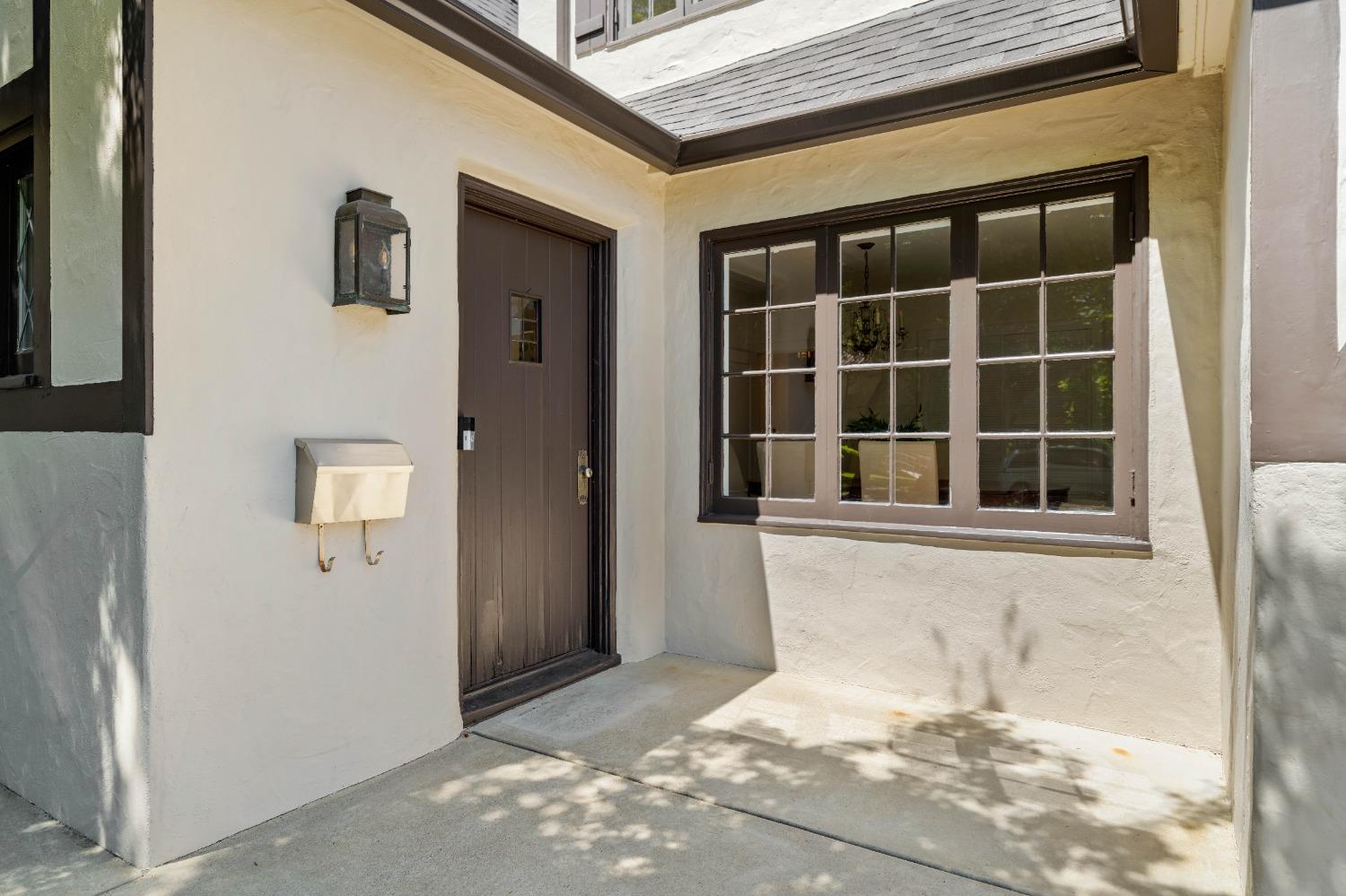 12th Avenue, Sacramento, California image 5