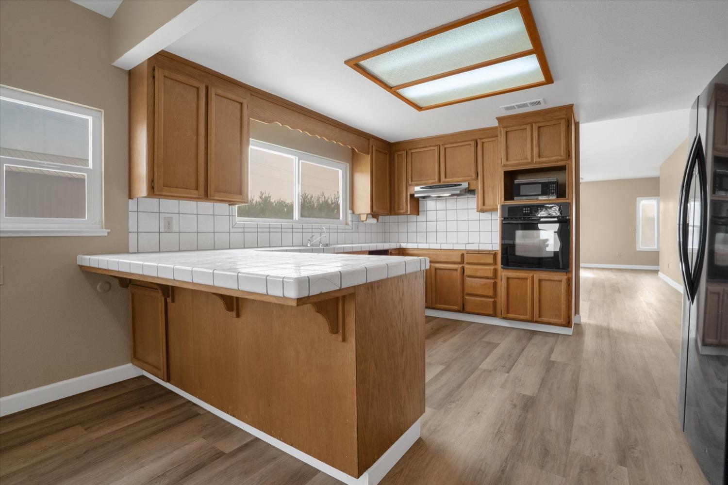 Detail Gallery Image 14 of 46 For 21549 E River Rd, Escalon,  CA 95320 - 3 Beds | 2 Baths