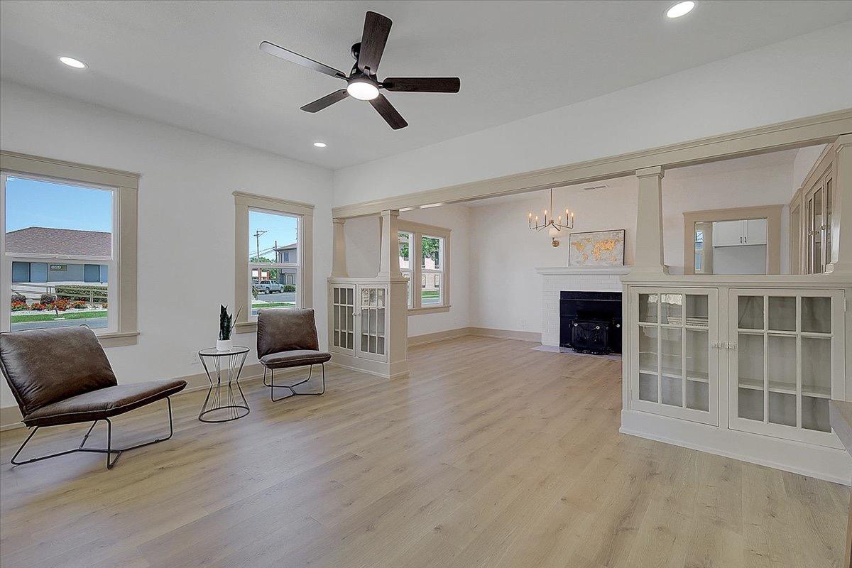 Detail Gallery Image 1 of 30 For 831 G St, Marysville,  CA 95901 - 2 Beds | 1 Baths