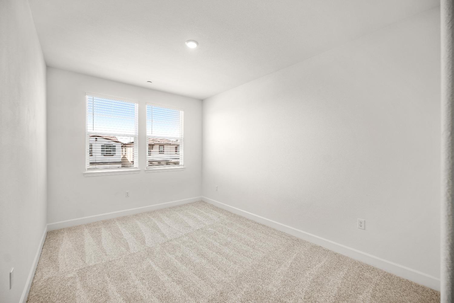 Harveston Way, Sacramento, California image 30