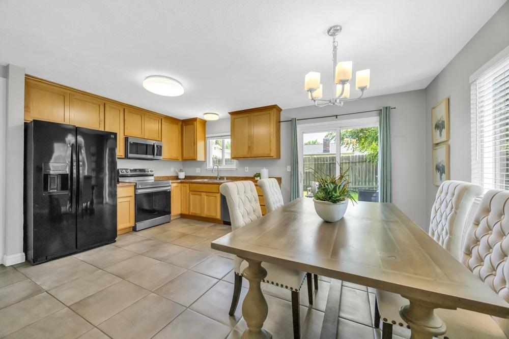 Yardley Way, Citrus Heights, California image 14