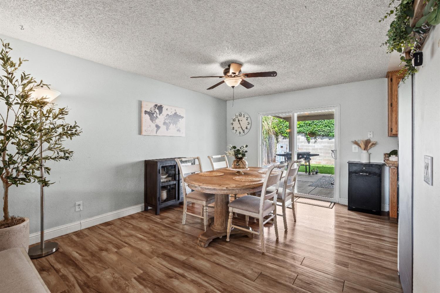 Trujillo Way, Sacramento, California image 10