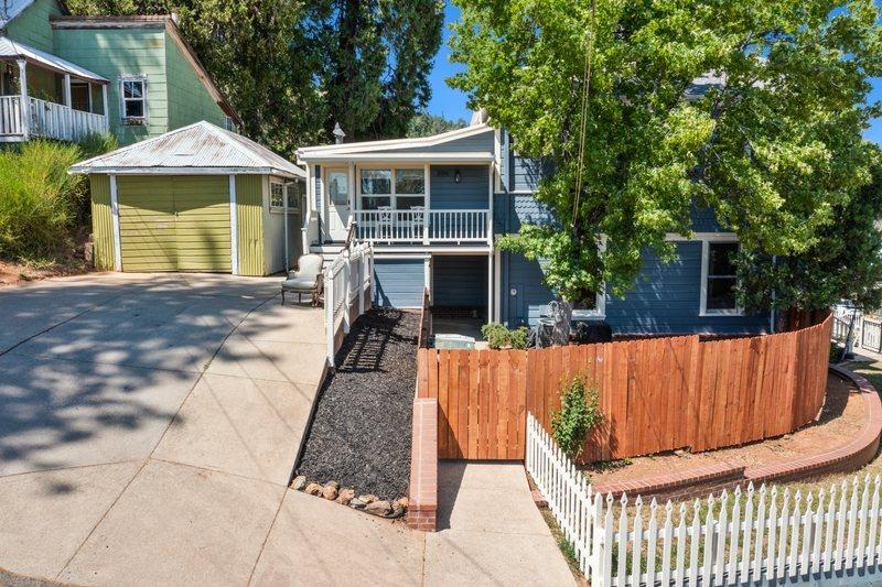 Detail Gallery Image 70 of 75 For 102 Pleasant St, Colfax,  CA 95713 - 4 Beds | 3 Baths