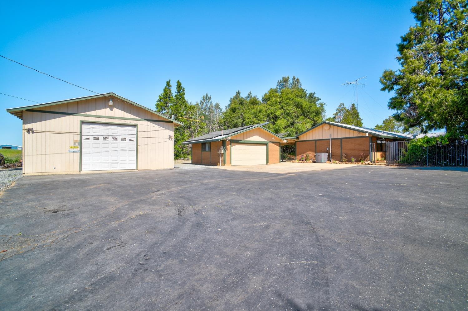 Deer Valley Road, Rescue, California image 23