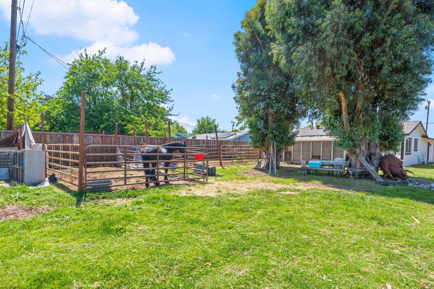 Detail Gallery Image 30 of 45 For 641 W Tyler Island Bridge Rd, Isleton,  CA 95641 - 3 Beds | 3 Baths