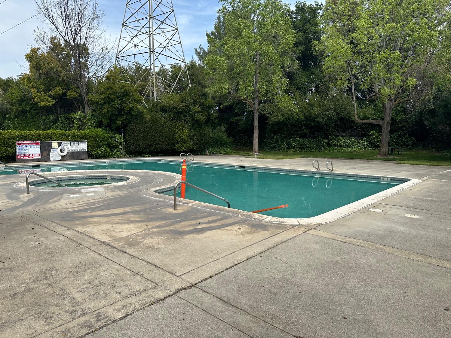Hurley Way #12, Sacramento, California image 15