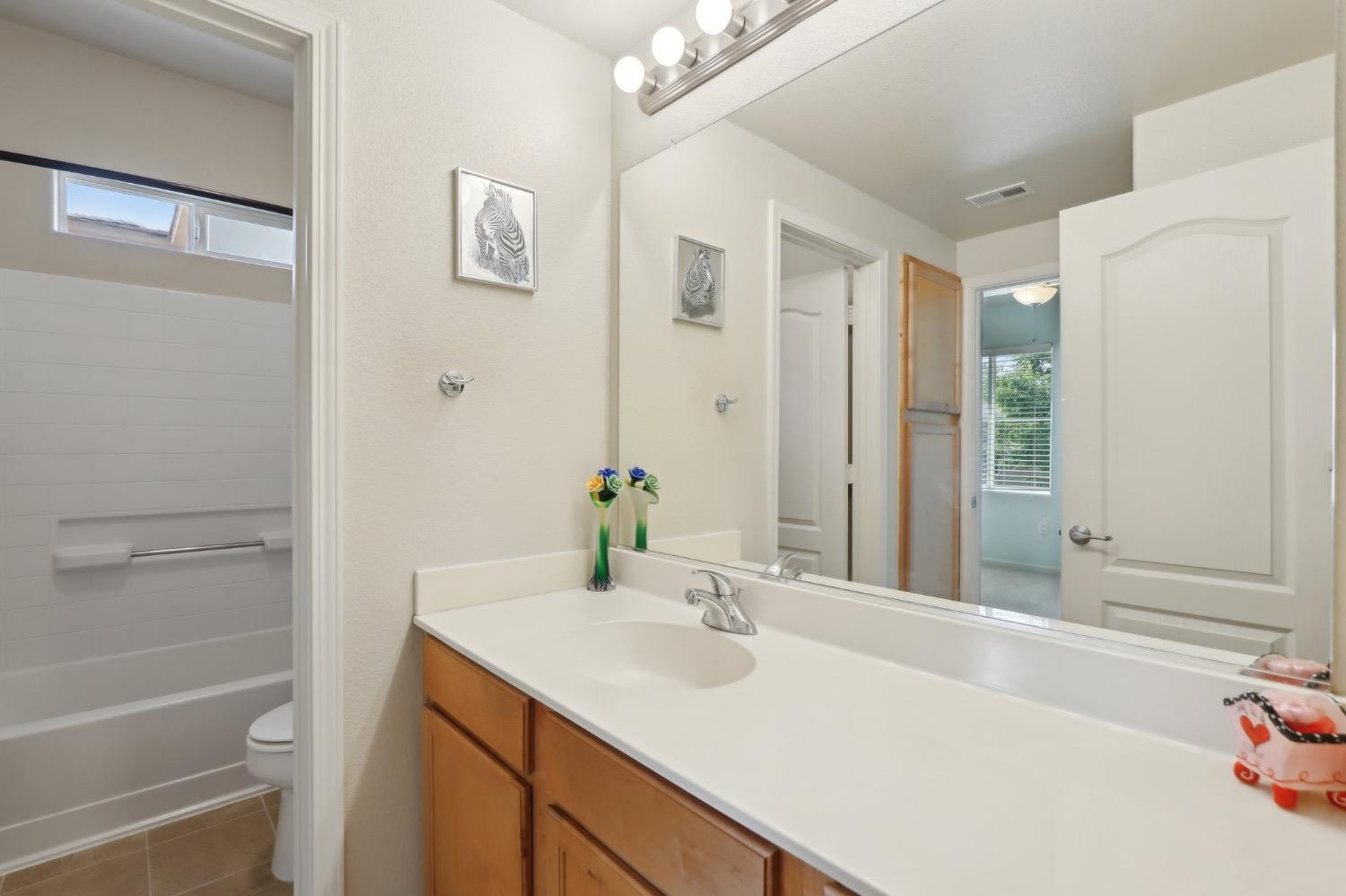 Danbrook Drive #521, Sacramento, California image 14