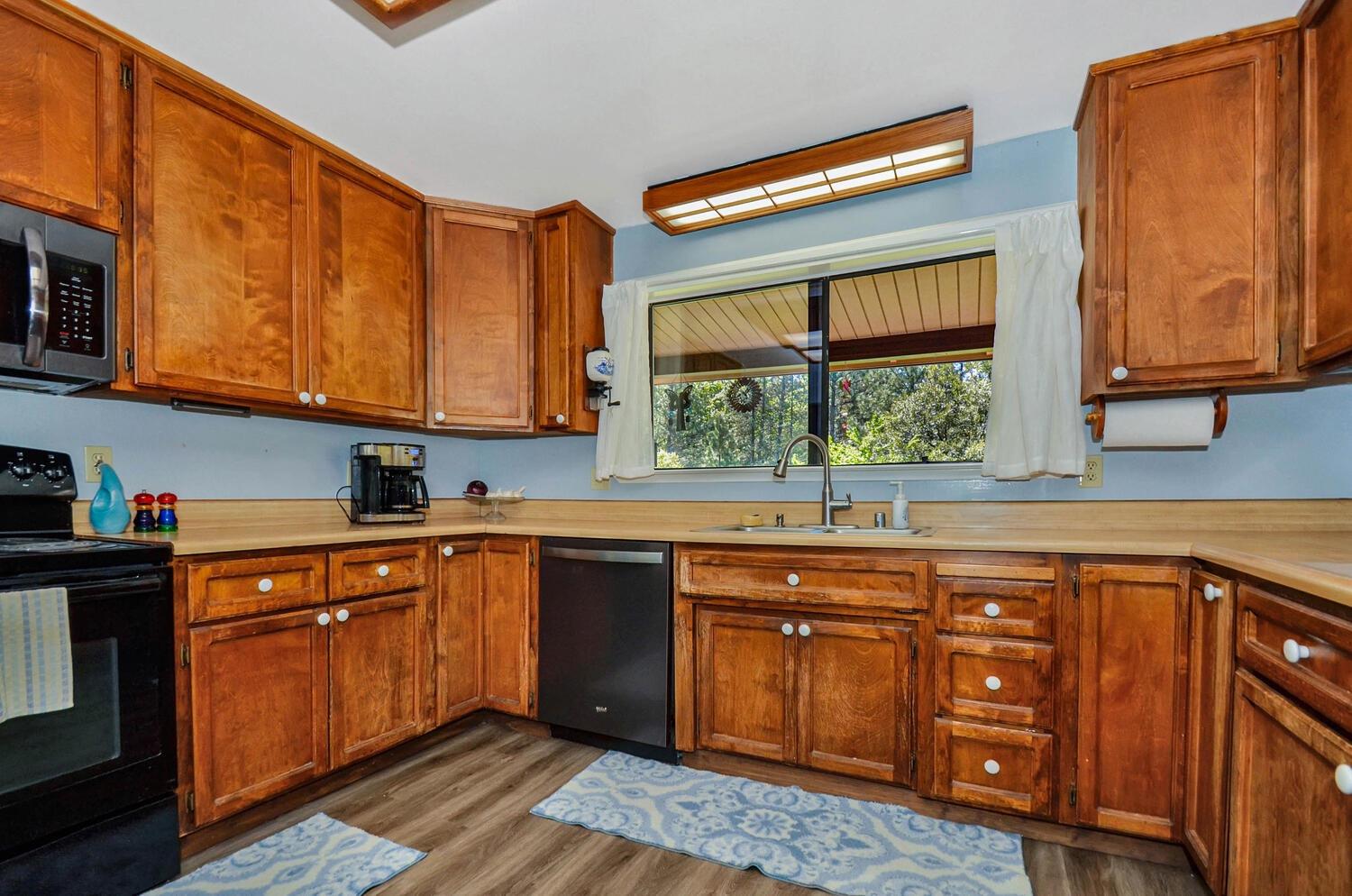 Meadow Road, Sutter Creek, California image 15