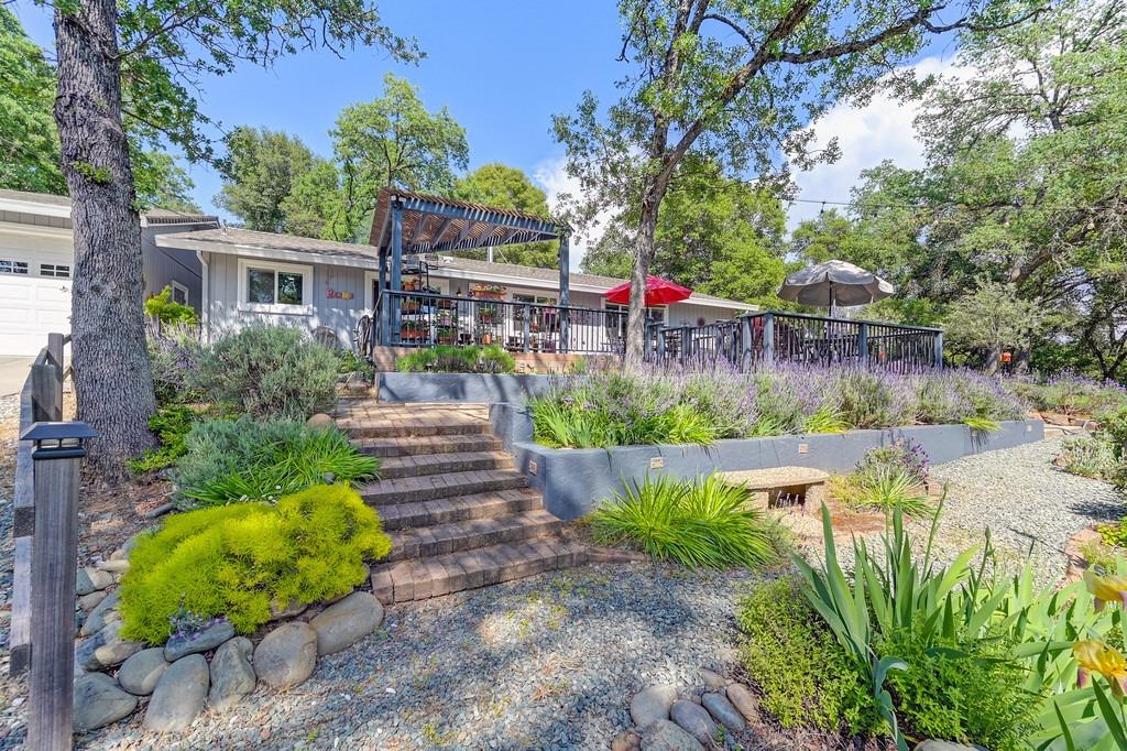 Detail Gallery Image 6 of 73 For 3200 Roughwood Rd, Shingle Springs,  CA 95682 - 3 Beds | 3 Baths