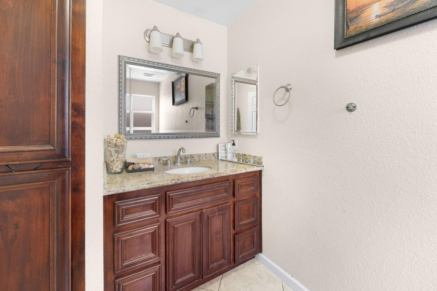 Detail Gallery Image 28 of 36 For 866 Golden Heights Dr, Galt,  CA 95632 - 4 Beds | 2 Baths