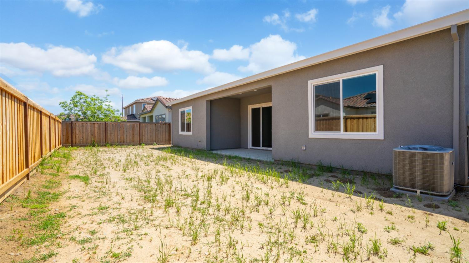 Detail Gallery Image 36 of 37 For 2153 Geneva Way, Manteca,  CA 95337 - 4 Beds | 2/1 Baths