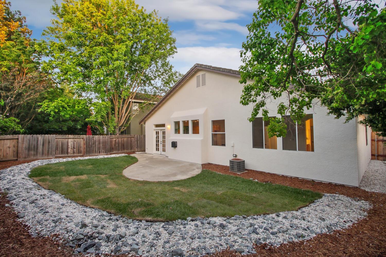 Detail Gallery Image 43 of 52 For 3837 Alegre Way, Davis,  CA 95618 - 3 Beds | 2 Baths