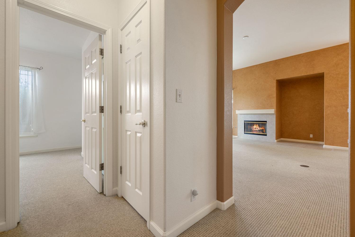 Detail Gallery Image 14 of 55 For 1700 Imshu Ct, Hughson,  CA 95326 - 3 Beds | 2 Baths