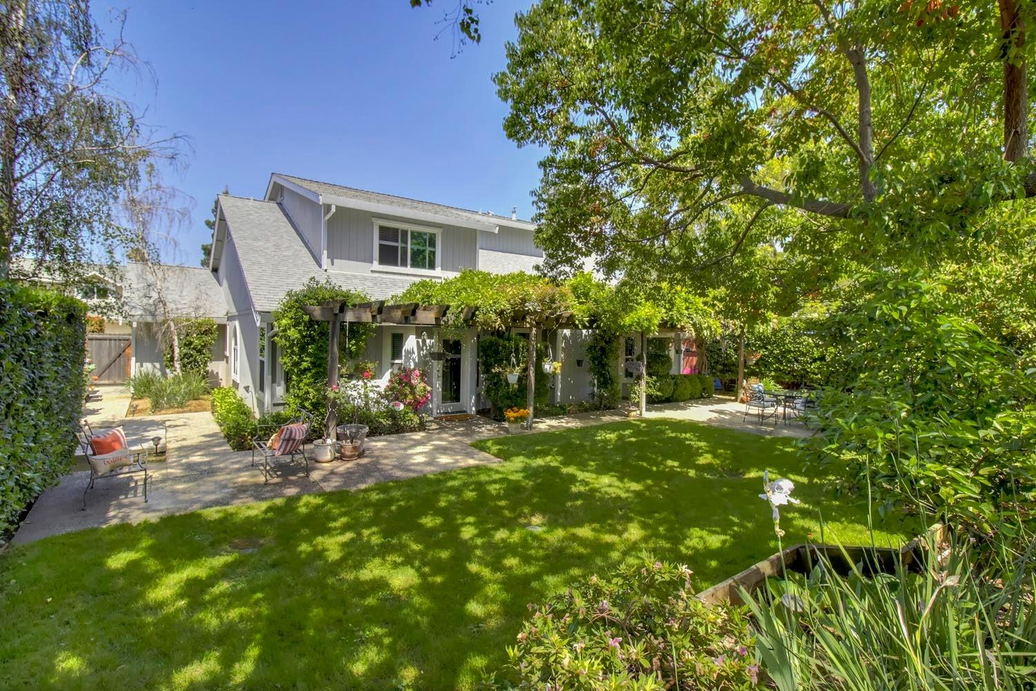 Pleasantglen Way, Elk Grove, California image 42