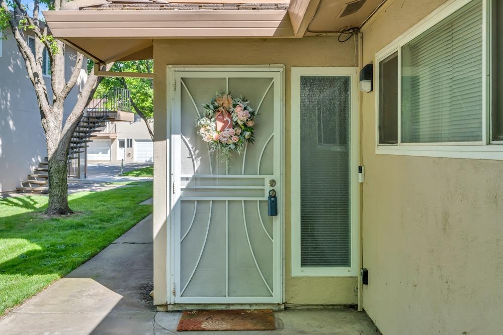 Connecticut Drive #2, Sacramento, California image 5