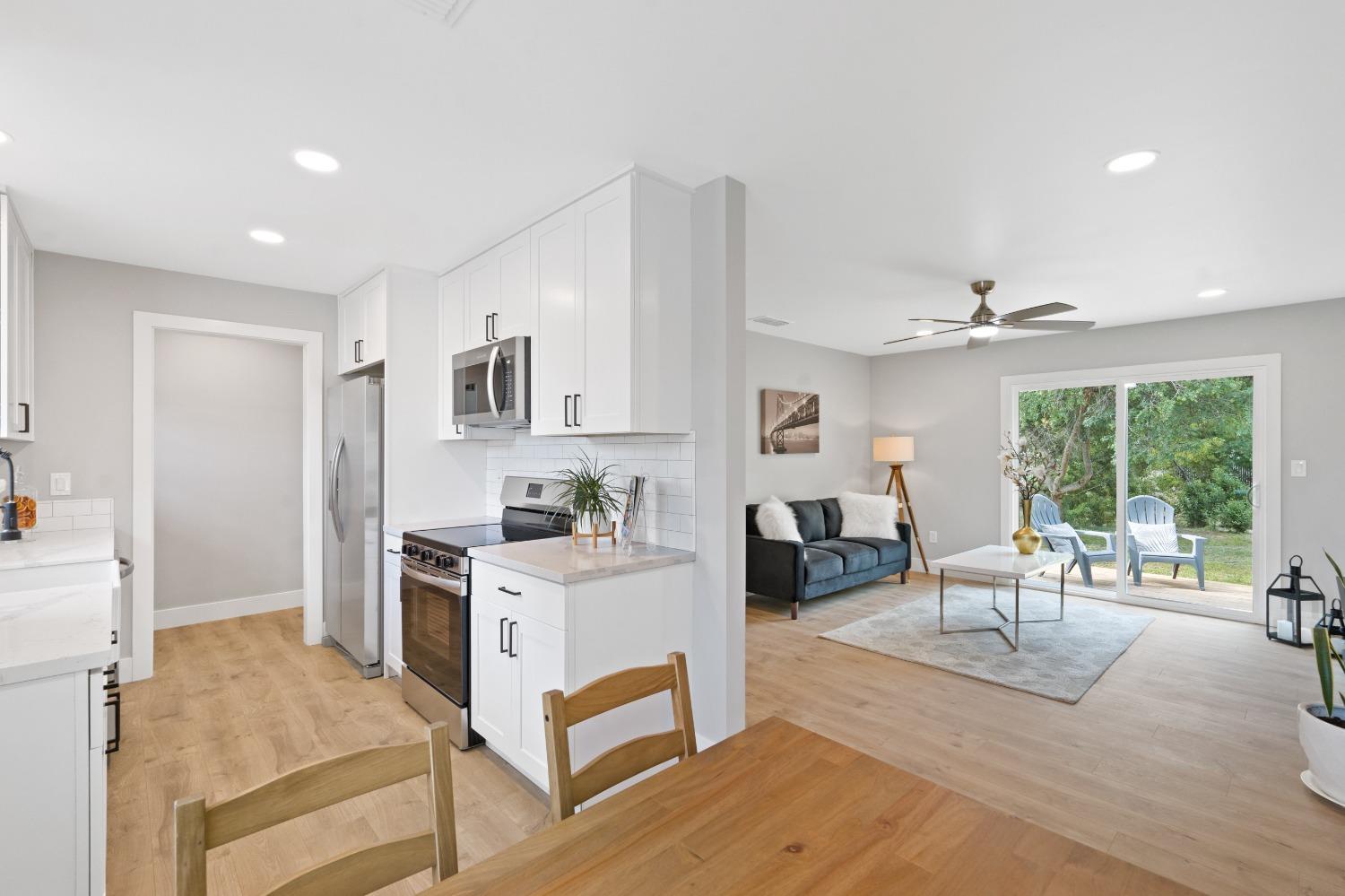 Aerobee Avenue, Fair Oaks, California image 18