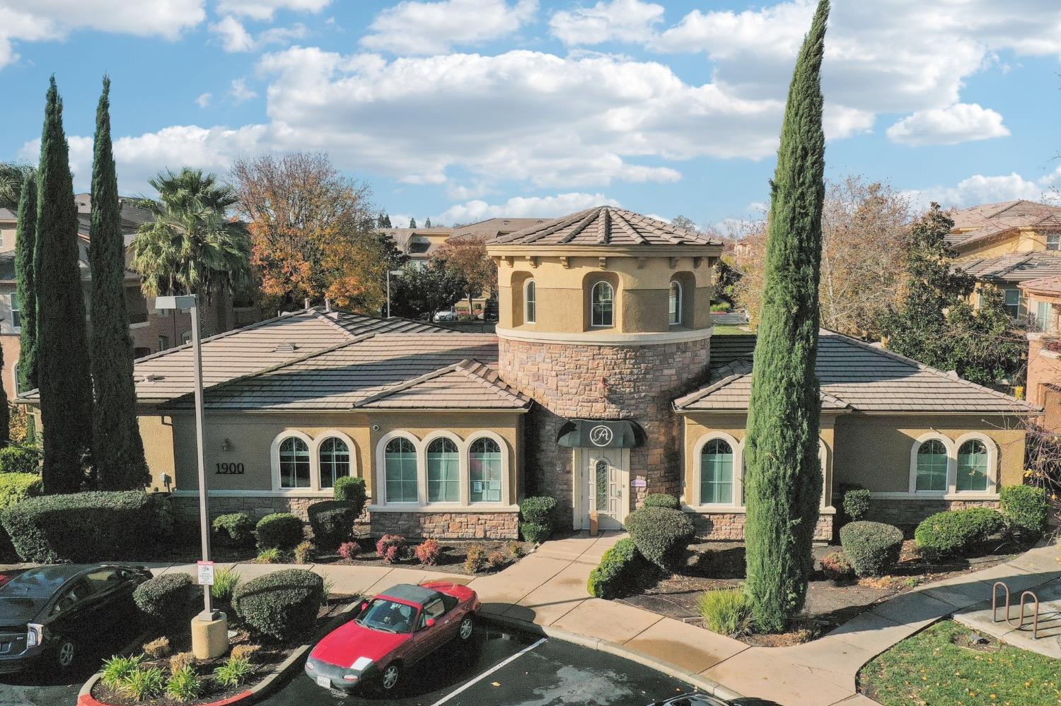 Danbrook Drive #521, Sacramento, California image 1