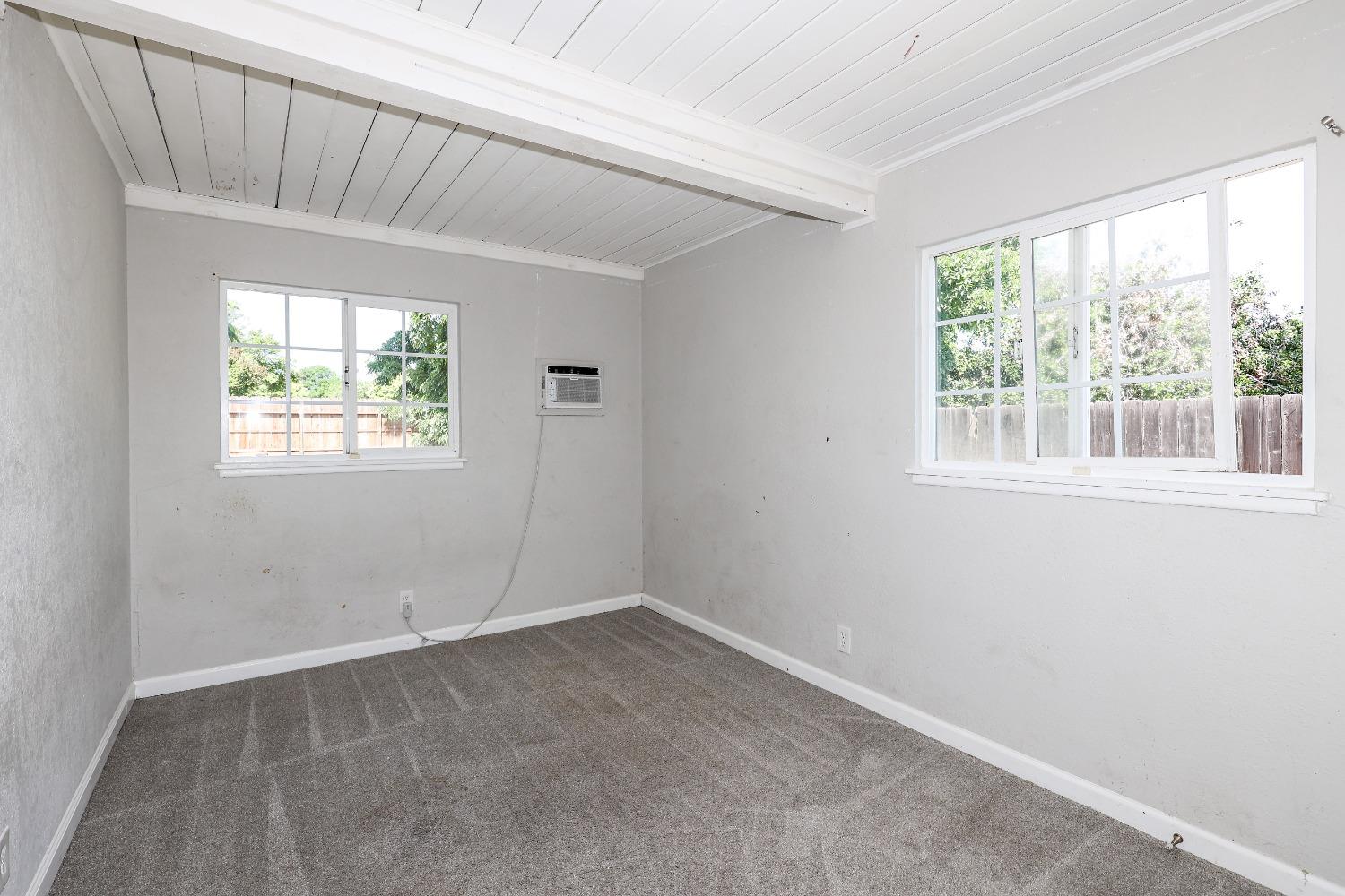 Detail Gallery Image 16 of 26 For 3053 Oleander Ave, Merced,  CA 95340 - 3 Beds | 1 Baths