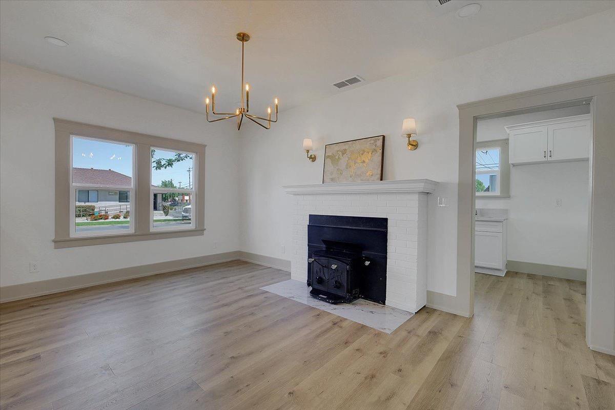 Detail Gallery Image 13 of 30 For 831 G St, Marysville,  CA 95901 - 2 Beds | 1 Baths