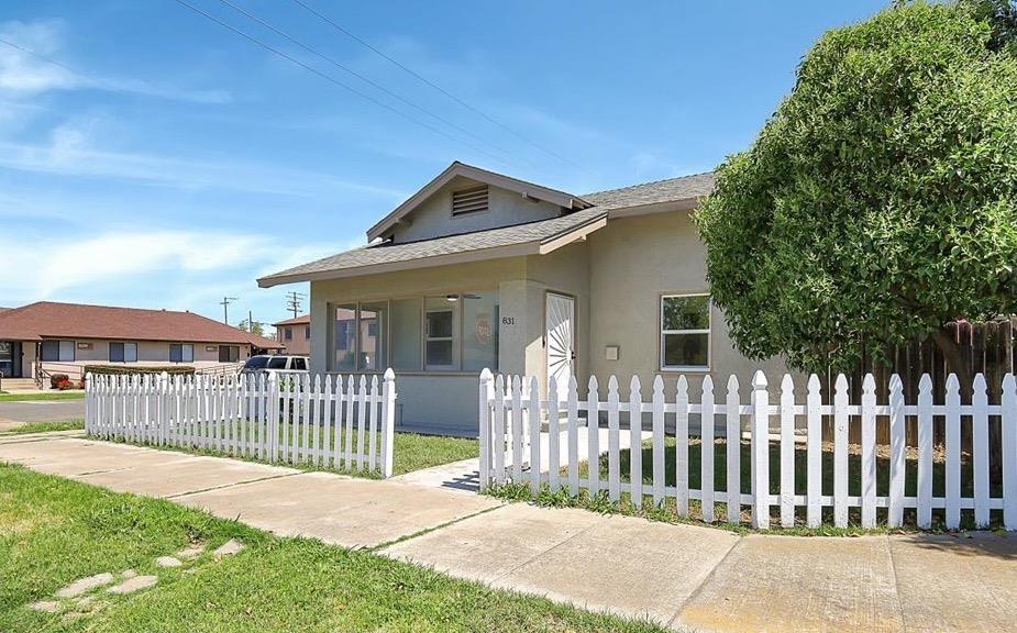Detail Gallery Image 6 of 30 For 831 G St, Marysville,  CA 95901 - 2 Beds | 1 Baths