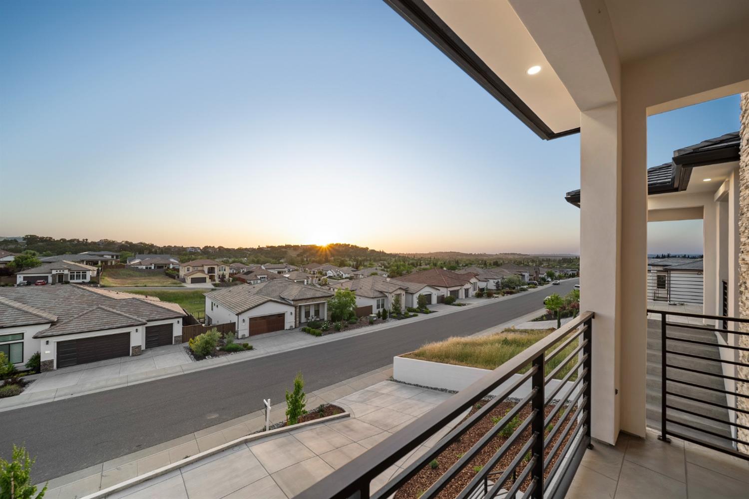 Sundahl Drive, Folsom, California image 44