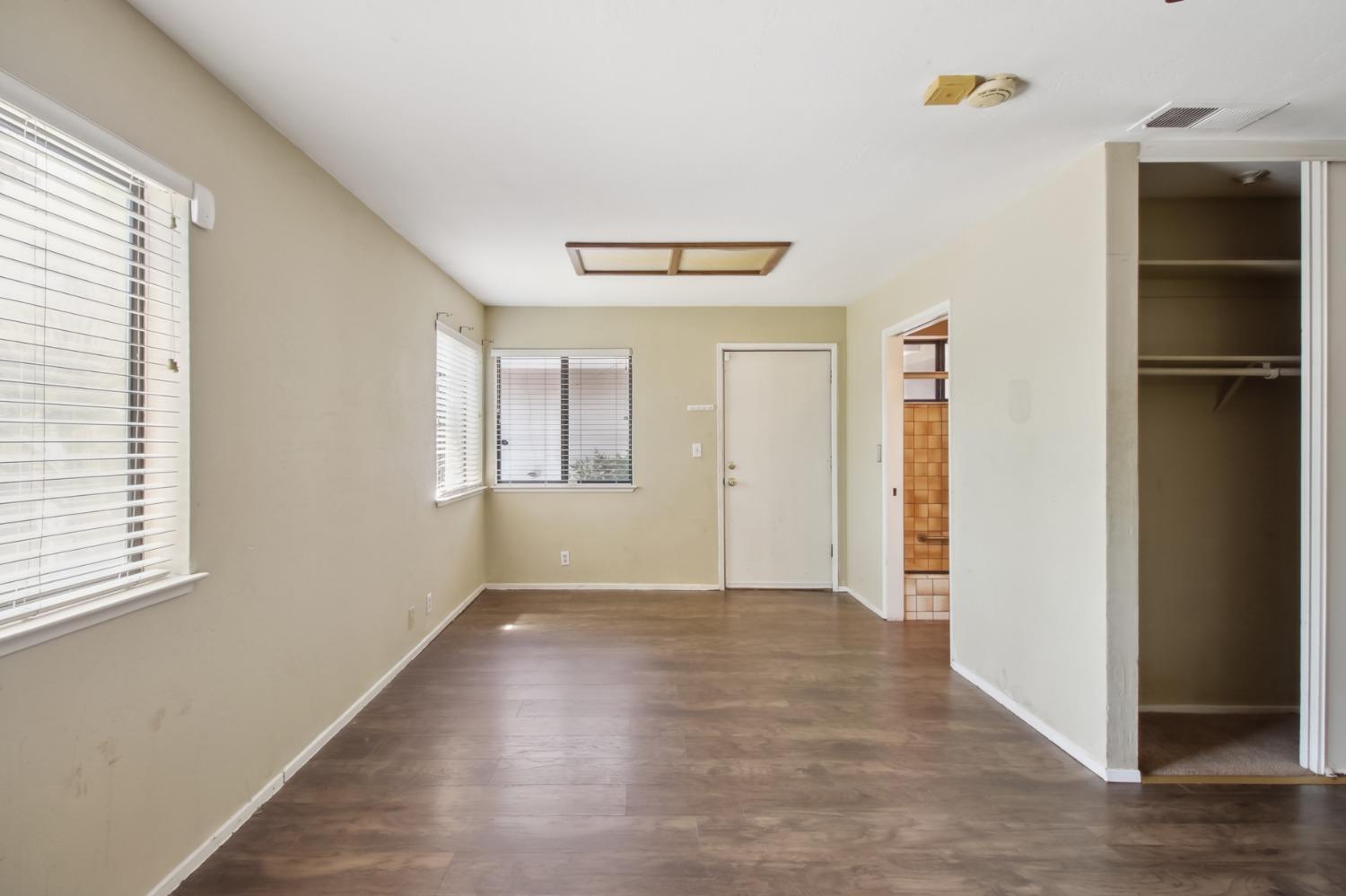 Calistoga Way, Sacramento, California image 32